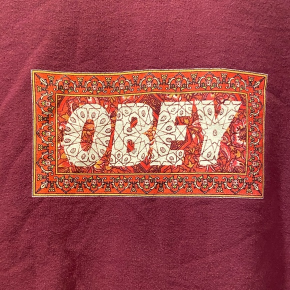 OBEY Crewneck sweatshirt - Picture 2 of 4